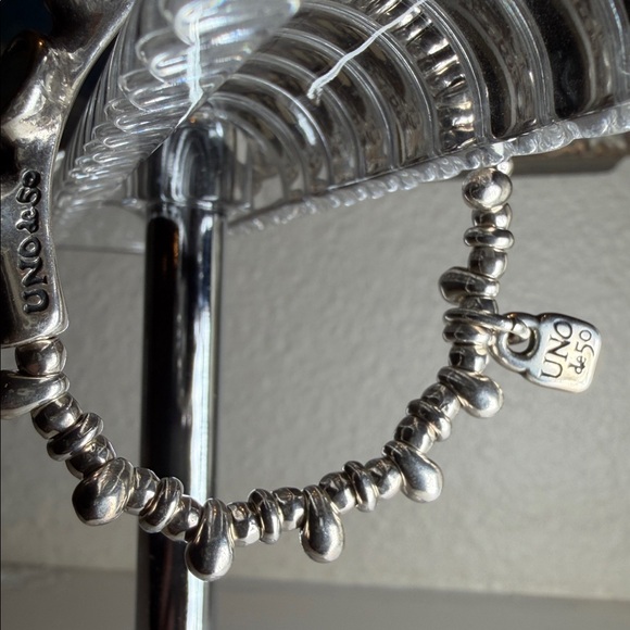 UNOde50 Beaded stretch bracelet with blue crystals Size S - Picture 4 of 7